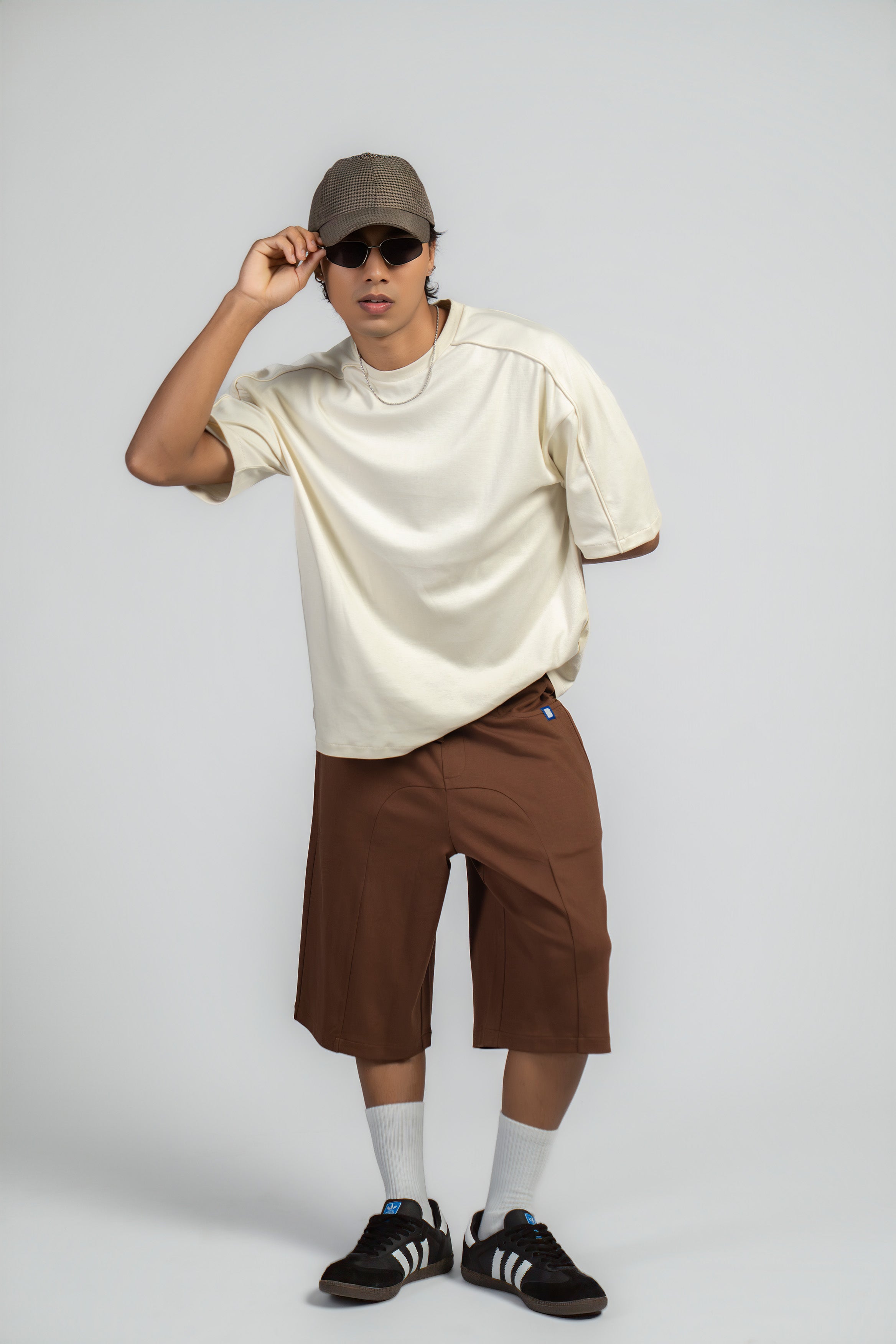 BASIC B* - BEIGE OVERSIZED T-SHIRT
