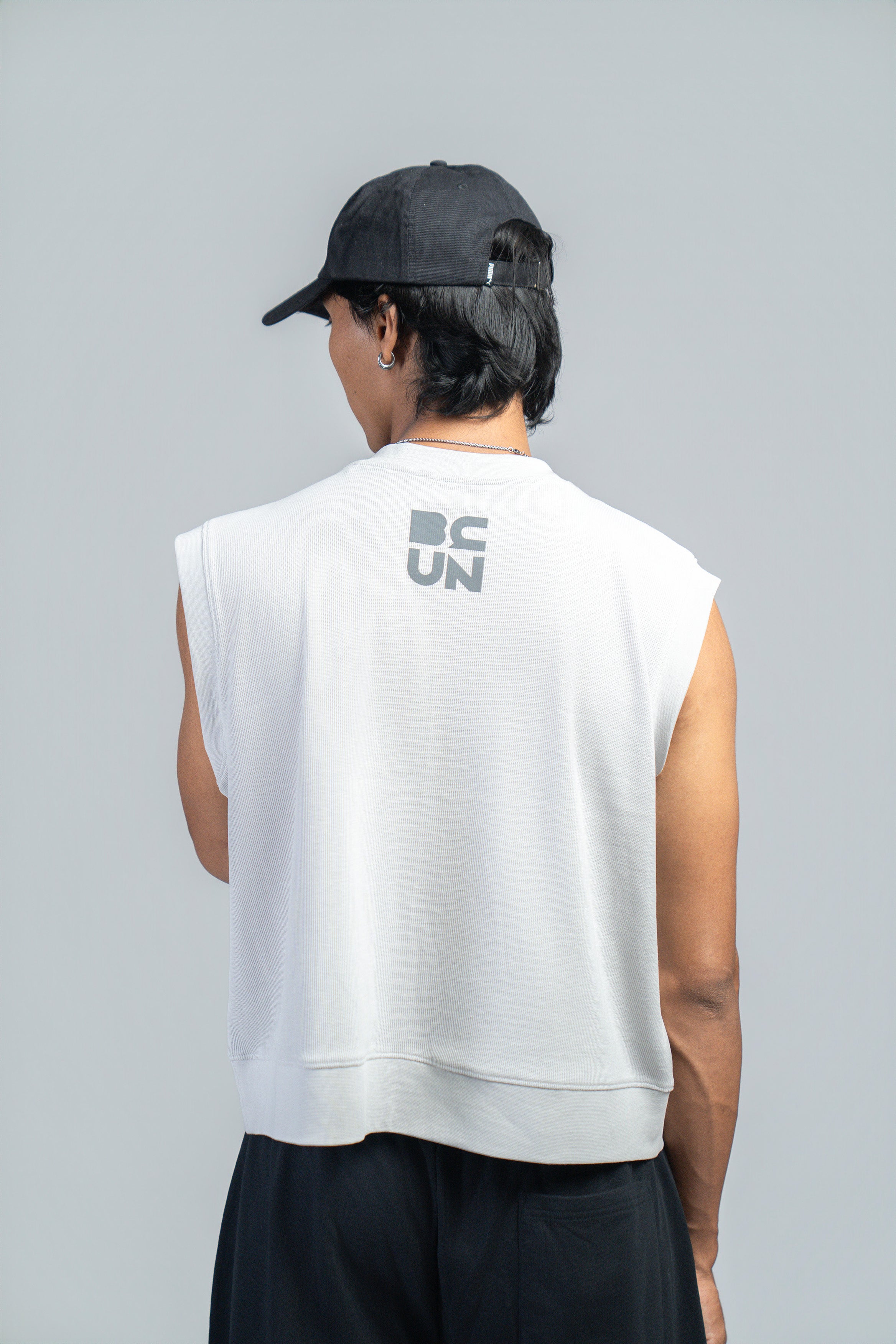 BASIC*B - GREY CROPPED BOXY WAFFLE VEST