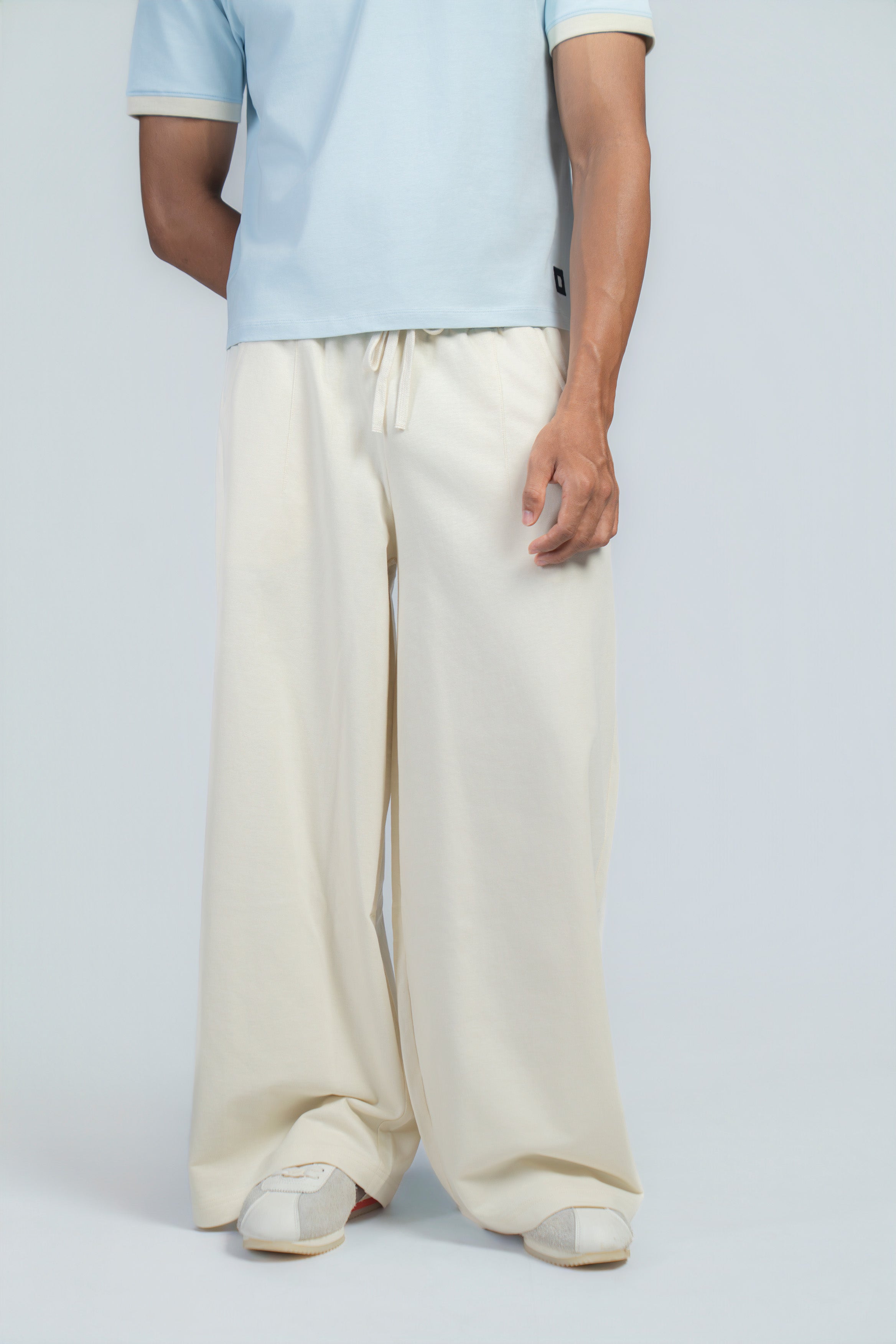 BASIC B* - BEIGE LOOSE SWEATPANTS